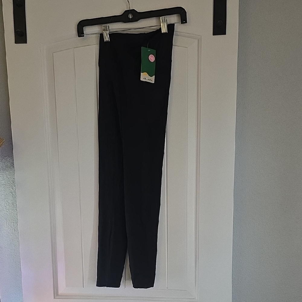 HALARA Classic Black Women's Leggings
